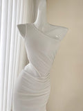 Ndyad sleeveless dress with ruffled slits HZ1024