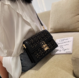 Ndyad niche fashionable versatile shoulder messenger bag HZ1024