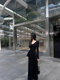 Ndyad style V-neck long-sleeved knitted dress HZ1024