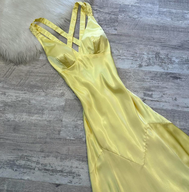 Ndyad A-Line Yellow Formal Dresses, V Neck A-Line Long Guest Dresses, Open Back Evening Gowns HZ1024