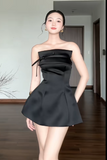 Ndyad Strapless Sheath Short Prom Dresses Satin Black Homecoming Dresses Backless Birthday Dresses HZ1024