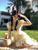 Ndyad V-neck puff sleeve floral dress HZ1024